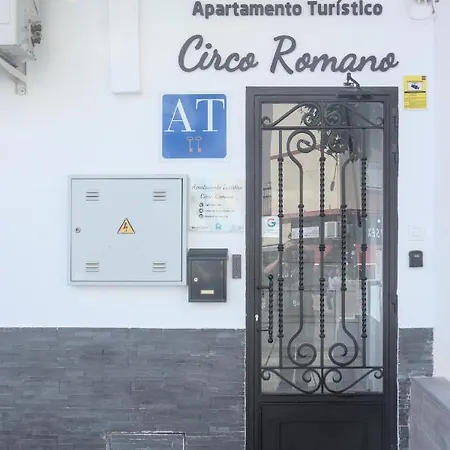 Circo Romano- Con Vistas Al Circo Petfriendly Апартаменты *